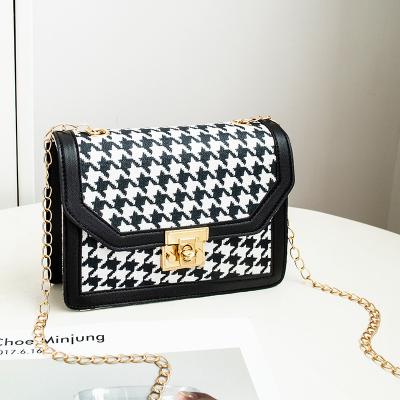 China Retro High Quality Fashion All-match Chain Shoulder Bag Single Messenger Women Handbag for sale