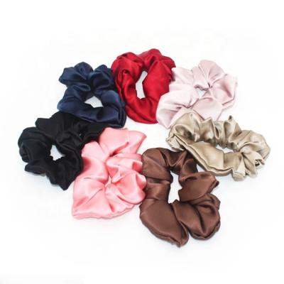 China Beautiful Gift Hair Tie Scrunchie Hair Bands Colorful 100% Silk Rope for sale