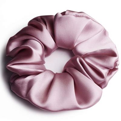 China Fashionable 100% Silk Scrunchies For Hair Silk Hair Scrunchies Hair Products for sale