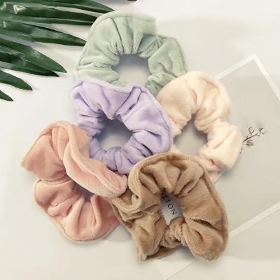 China Factory Direct Environmentally Friendly Vintage Color Hair Ties Towel Girls High Quality Whole Scrunchies for sale