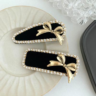 China Environmental Friendly Factory Direct Rhinestone Pearl Suede Metal Korean Non-trace Barrettes Bows Hair Pin Accessories For Girls for sale