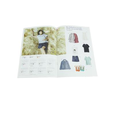 China paper & Cheap Cardboard 2022 Custom Fashion Booklet Small Fold Brochure Brochure Printing for sale