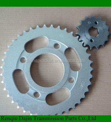 China A3 steel complete 1023 chain and sprocket/motorcycle parts 45 steel bajaj sprocket/suzuki ax100 Dajin chain parts for sale