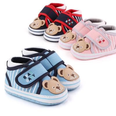 China Anti-odor Spring&Autumn Cute Casual Soft Unique Baby Shoes With Bear Print Baby Shoes Unisex for sale