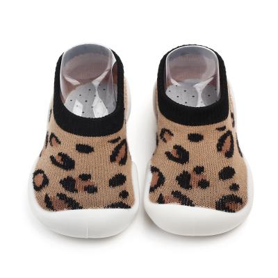 China Anti-Smell Leopard Baby Shoes Socks Kids Shoes Rubber Sole Baby for sale