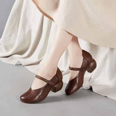 China Size Increasing Ladies Shoes Med Heel Pumps Real Leather Women Shoes Mary Jane Pumps Handmade Retro Women Genuine Leather Shoes for sale