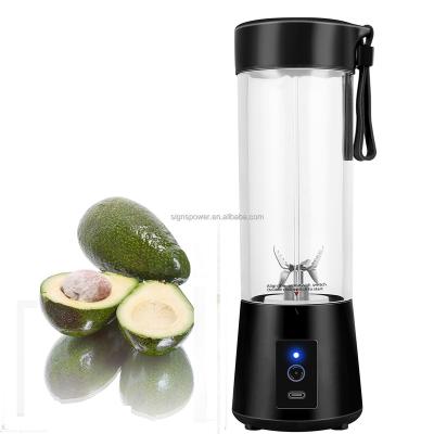 China 400ml Electric Car BPA Free Fruit Smoothie Beauty Juicer Mini Portable Blender for sale