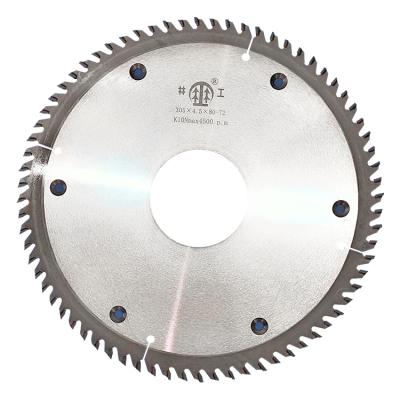 China Durable Flat Sharpness Hot Selling Carbide Crusher / Cuts Lower Noise / Fast Saw Blade For Cutting Wood for sale