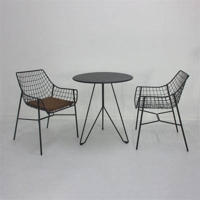 China Cafe Lounger Wire Rental Chair Sets With Coffee Table Black Powder Coated Wire Metal Chair For Rental for sale