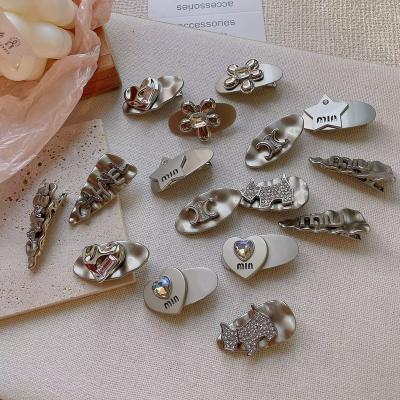 China Cute five-pointed animal print five-pointed animal metal hair clip designer children girls hairpin Korean hairpin accessories for sale