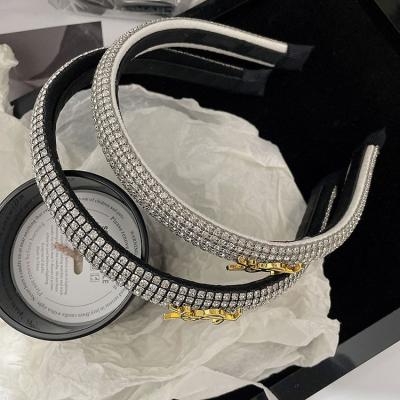 China Diamond Crystal Rhinestone Non-slip Wholesale Luxury Fashion Alphabet Bling Handmade Hairband Headband For Ladies for sale