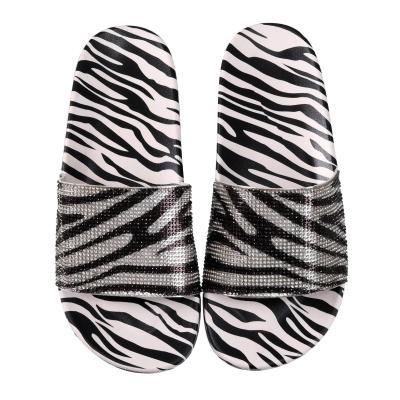 China Wholesale Faux Stone Women's Snake Print Zebra Print Anti-odor Anti-odor Leopard Flat Slippers Outdoor Indoor Slippers for sale