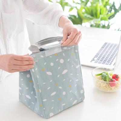 China Waterproof Hot Selling Portable Reusable Tote Cooler Bag Insulated Lunch Bag For Women for sale