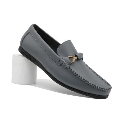 China 2021 Fashion Trend New Arrival Contracted Style Loafer Shoes For Men Gray Shoes For Men Causal Slip On Men's Shoes for sale