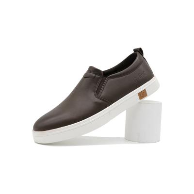 China Fashion trend color men shoes slip on shoes for party casual shoes for men for sale