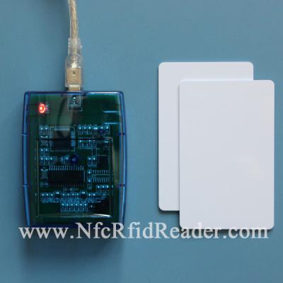 중국 고주파 13.56 Mhz RFID 독자, NFC 이동할 수 있는 꼬리표 mifare 독자 판매용