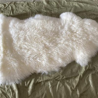 China Auto Wholesale Australia Real Sheepskin Natural Sheepskin Blanket for sale