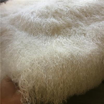 China Auto Upholstery Customized Living Room Mongolian Lambskin Tibetan Lambskin Hand Made Sheepskin for sale