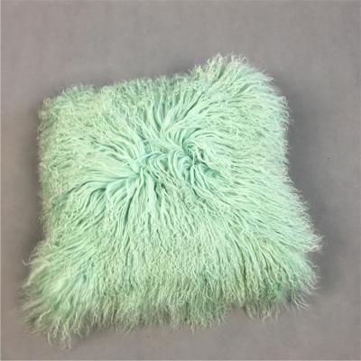 China 2020 Factory Wholesale Inflatable Square Amazon Mongolian Fur Blankets And Pillows for sale