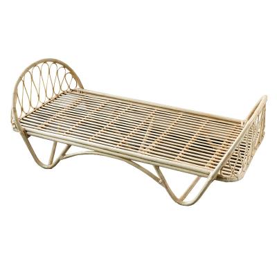 China Wall Bed Amazon New Product Natural Rattan Bed Bedroom Furniture Handmade Bamboo Baby Crib for sale