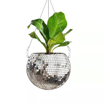 China Modern Hot Selling Disco Mirror Ball Plant Circular Flower Pot Flower Disco Ball Hanging Pot for sale