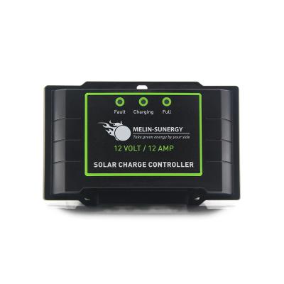 Cina IP67 12A AGM Solar Boost Charge Controller Regulatore della batteria del pannello solare Regulatore della carica del pannello solare in vendita