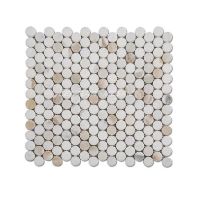 China Bathroom Wall Splatter 20mm White Gold Penny Round Marble Calacatta Mosaic For Floor And Wall for sale