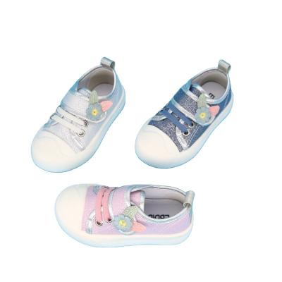 China Durable cute candy color kids canvas shoes casual slip on shoe printing comfortable board shoes for sale