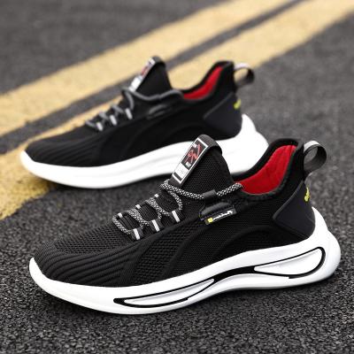 China Fashion Trend Man Summer Breathable Casual Shoes Running Sneakers Flying Woven Fashion Men's Sports Shoes for sale