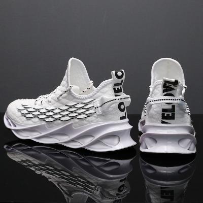 China Wholesale Custom Men's Mesh Breathable Sports Shoes New Fashion Trend Sports Shoes Running Sneakers for sale