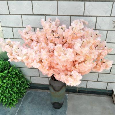 China Real Look Big Artificial Flowers Cherry Blossom Branch Decoration Wedding Party Silk Flower Simulation Plant Flower Arrangement Home Home Silk Decoration for sale