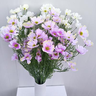 China Home Small Flower Maker Decoration Wedding Party Silk Persian Chrysanthemum Galsang Holding Flower Bouquet For Wedding Decorative Artificial Flowers for sale