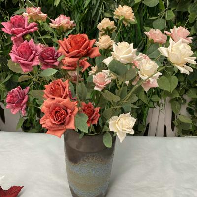 China Wedding Home Decoration Party Artificial Flowers True Head Horn Feeling Rose Snowflake Rose Bouquet Red Champagne White Simulation 5 Rose With Long Branch for sale