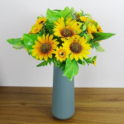 China Factory Price Minimalist Decorative Folding Modern Style Flower Vase Artificial Plastic Flower Vase For Living Room for sale