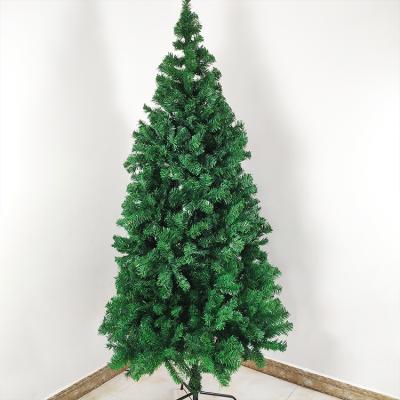 China Modern Made in China Wholesale Luxury Green Color PVC Artificial Christmas Tree with Led Lights, Rainbow, Pinecone and Red Berry for sale