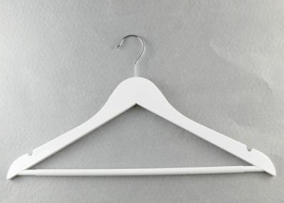 China Het Materiële Witte Plastic De Kleerhangers Antislipembleem van PUC drukte Beschikbaar Te koop