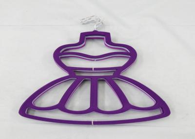 China Roze/Purpere FluweelKleerhangers voor Rokken Volledig Lichaam 29 Cm-Lengte Te koop