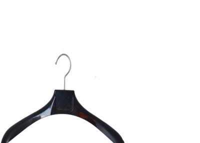 China Non Slip Plastic Retail Hangers , Residential Extra Wide Clothes Hangers for sale