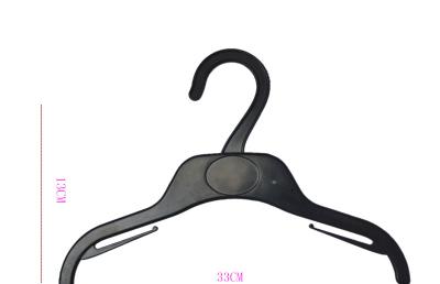 China Multiple Black Childrens Clothes Hangers Plastic Kids Hangers 33 * 13cm Size for sale