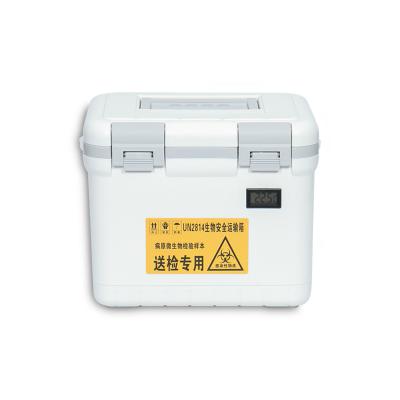 China Insulated Plastic Medical Storage Box Portable Cooler Biosafety Transport Box for sale