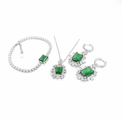 China Dubai Ethnic Bridal Jewelry Pendant Necklace Bracelet Elegant Wedding Accessory Set With AAA Zirconium Green Color Female GIF for sale