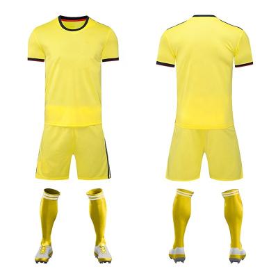 China Wholesale Club Team Sport Uniform Quick Dry Soccer Jersey Sets Hot Sale Football Wear For Football for sale