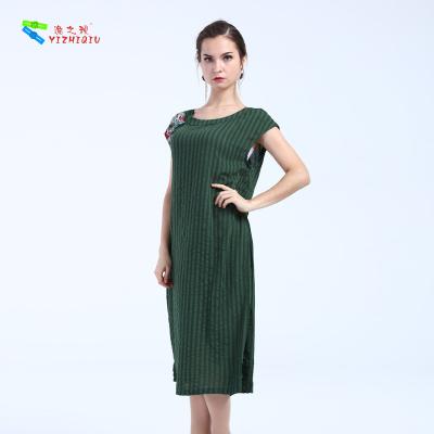 China Eco Friendly Green Long Cotton Dresses Embroidered With Garment Dyed Technic for sale