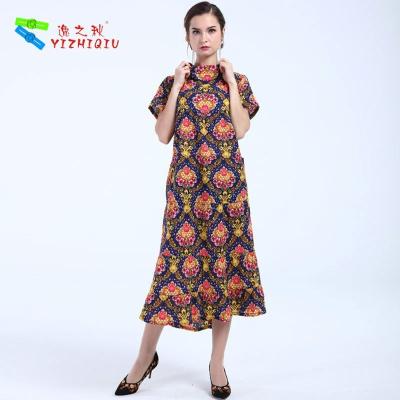 China Elegantes borduurde Chinese Kleding Te koop