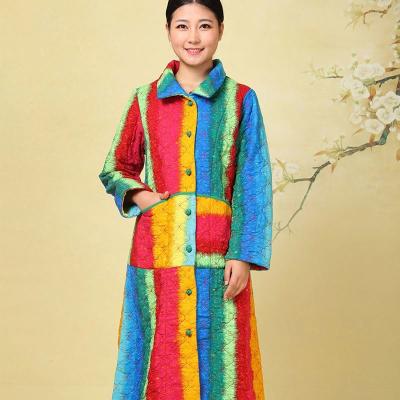 China Ladies Thick Chinese Style Winter Coats Floral Pattern With Mandarin Collar for sale