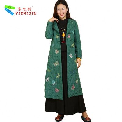 China Estilo tradicional bordado de largo rellenado de los abrigos de invierno de las mujeres con solo Breasted en venta