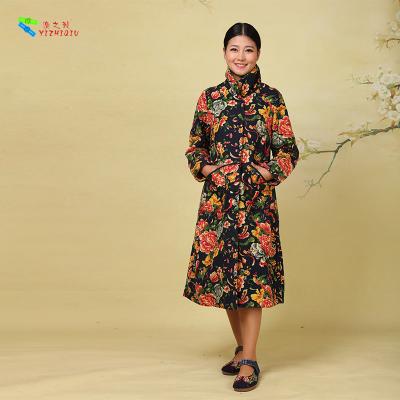 China Flower Pattern Traditional Chinese Winter Coat Black Color , Cotton Fabric Type for sale