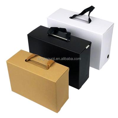 China Low moq 2023 luxury packaging magnetic closure gift box hot sale for makeup box and one year black colored contact lens soft eye contact lenses for sale