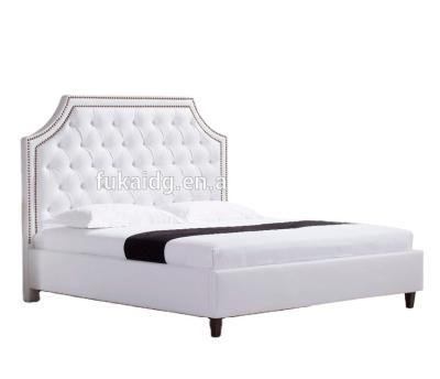 China Luxury Classic Antique White Leather Bedroom Furniture Soft PU Storage 2018 Euro Style Beds Frame for sale