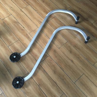 China Aluminum Folding Ladders Extension Ladder Roof Hook With Wheels for sale